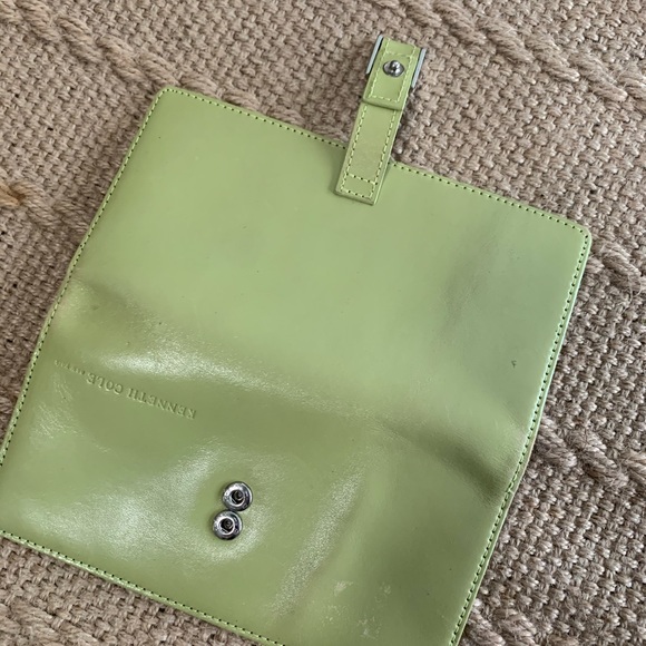 Kenneth Cole wallet - Picture 4 of 4
